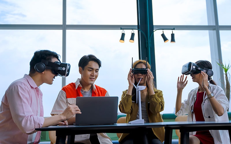 How Virtual Reality Could Drive Better HR Outcomes in the Metaverse