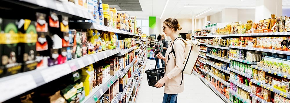 Barriers and Accelerators for Digital Transformation in the CPG Industry