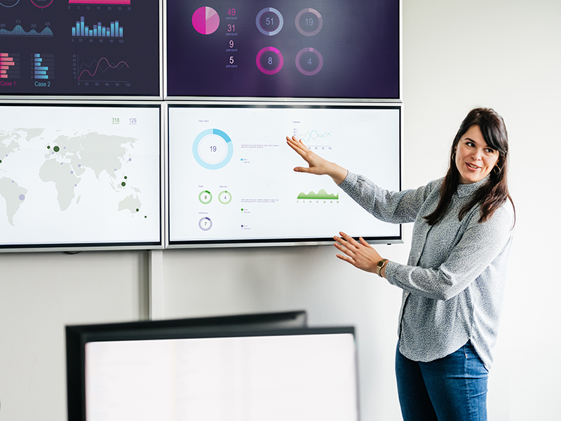 Bridging the CMO-CIO Divide for Business Growth 