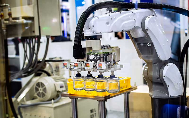 Being Resilient: Transforming banks post COVID-19 through Robotic Process Automation