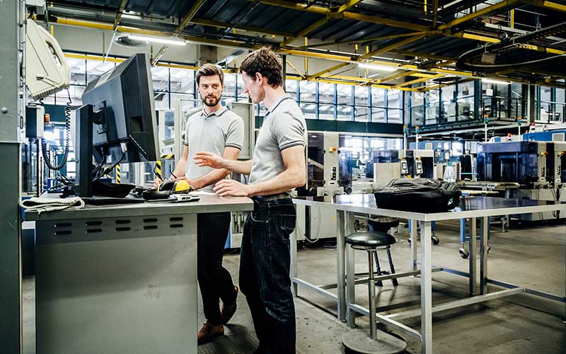 Cloud-based digital workplace platforms will power the future of work in manufacturing