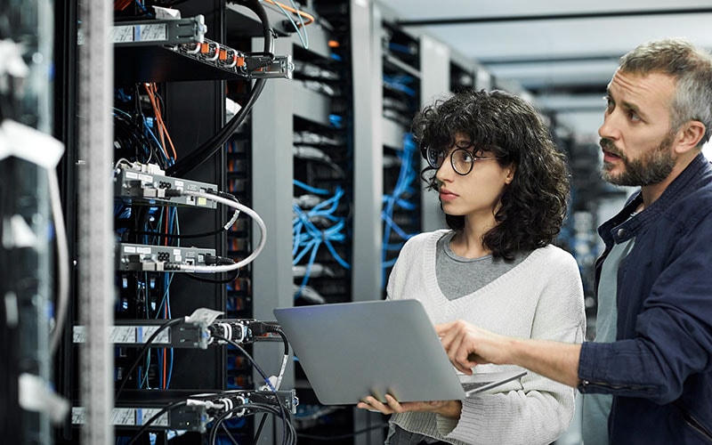 Intelligent Network Assurance for a Cloud-Ready World  