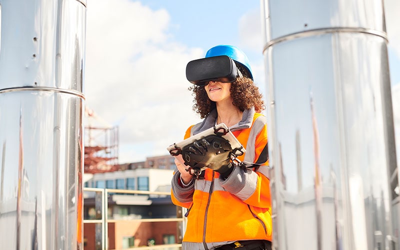 Safety First: Smart worksites connect the workforce and their equipment 