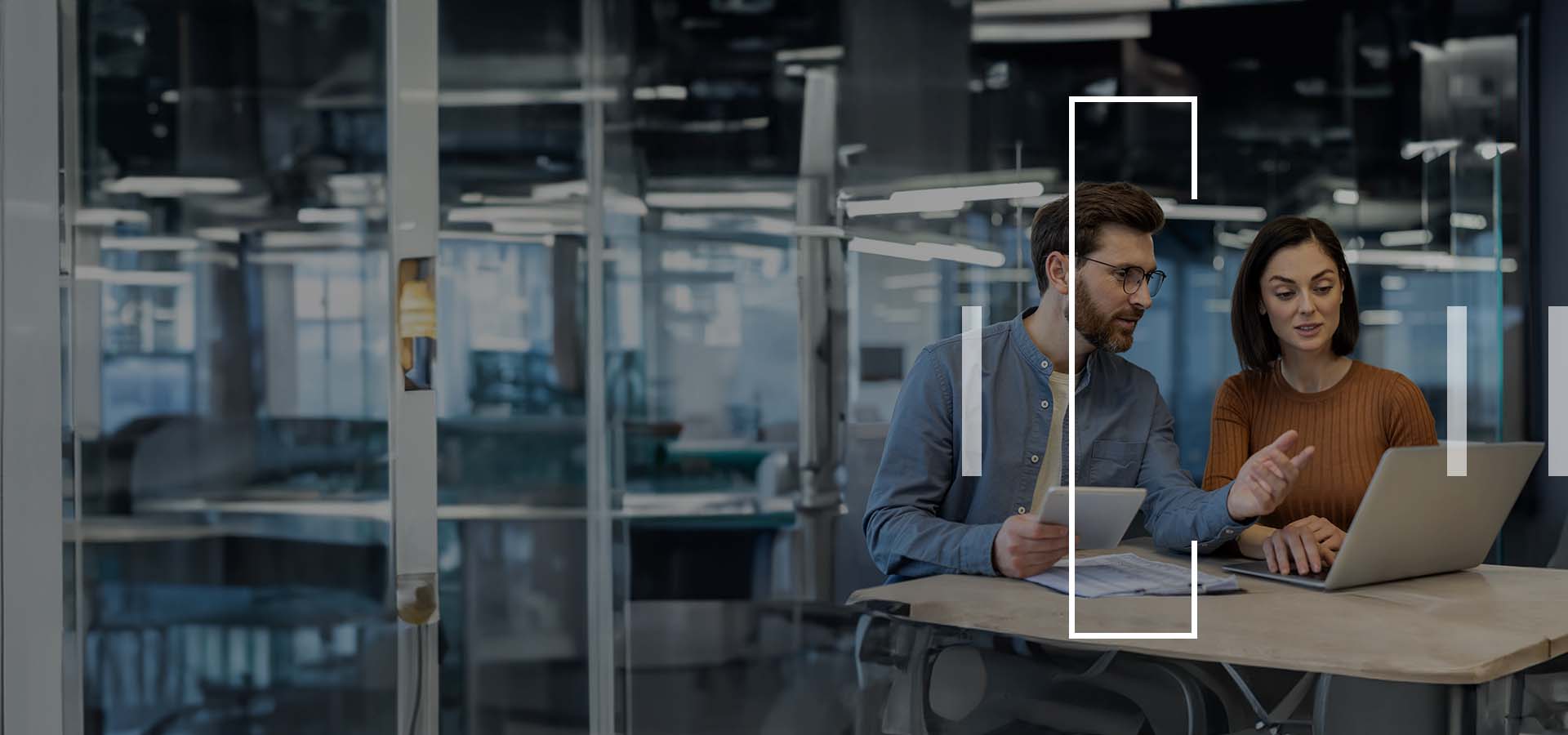 Infosys erweitert strategische Zusammenarbeit mit Sunrise