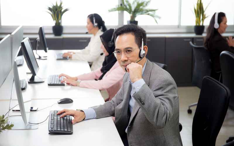 How Infosys Topaz leverages Amazon Bedrock to transform technical help desk operations