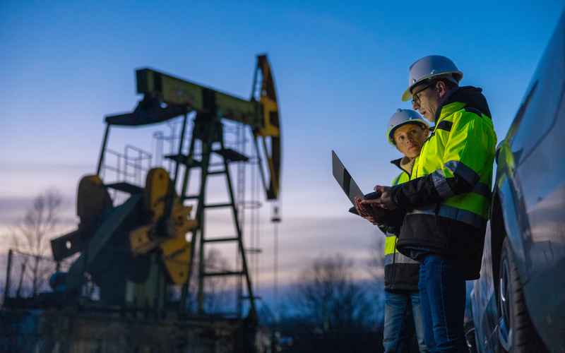 Modernizing bp’s application landscape with AI