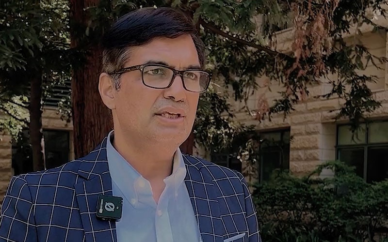 Accelerating AI-Driven Change in Banking: Insights from Stanford with Infosys’ Bal Shukla