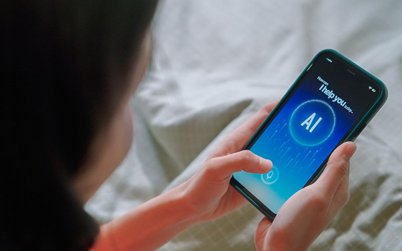 How to overcome language barriers: AI translation for the insurance industry