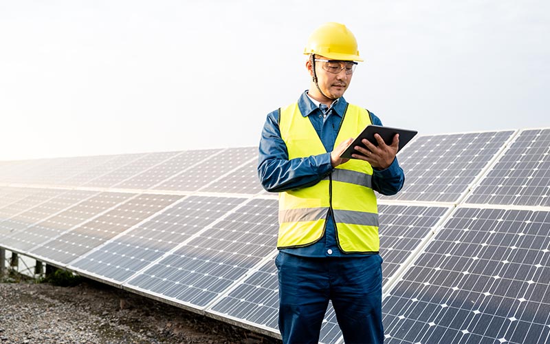 Workforce management solution at a utility boosts productivity of the field force