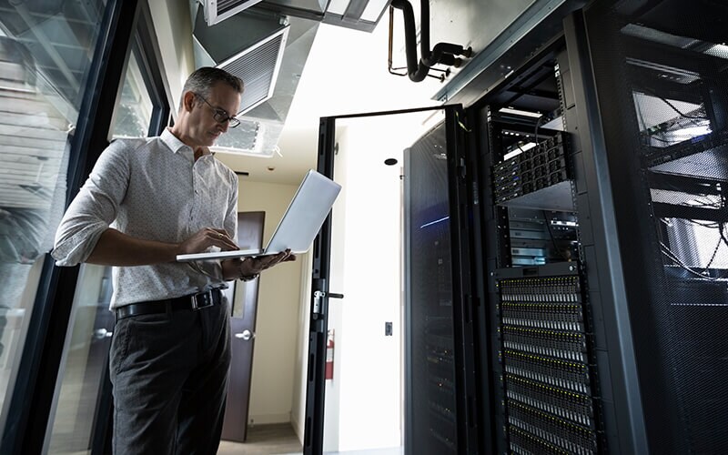 A Parametric Approach for Security Testing of Internet Applications