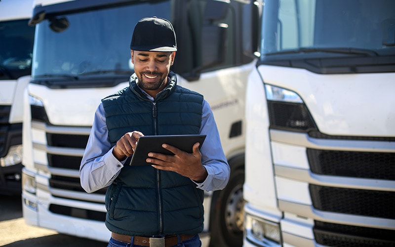 How AI, IoT, and Blockchain create a Low-Carbon Automative Ecosystem